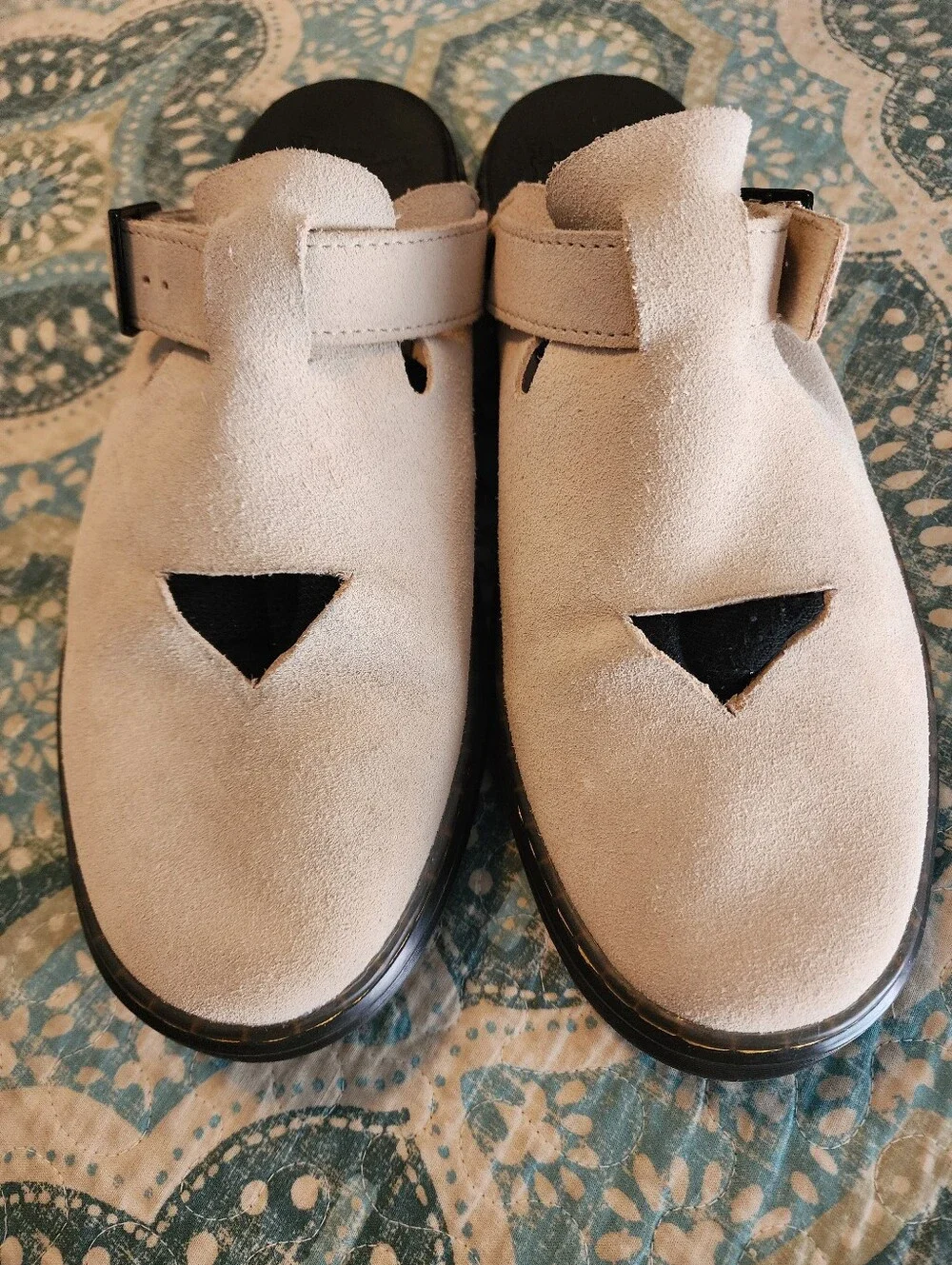 Dr Martens Carlson Suede Mules Sand Clogs Sandals Mens 13 EUC Convertible Strap